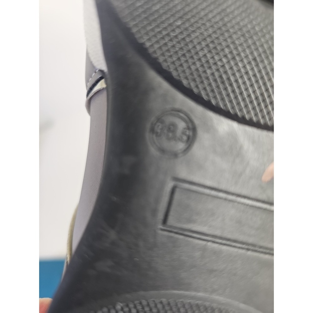Carvela Women's Lament Bling Embellished Sneakers  Gray Size 38.5 - Picture 10 of 10